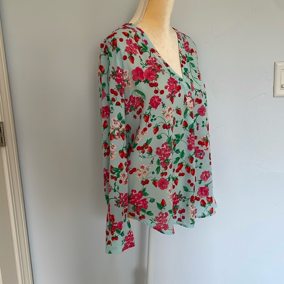 Ann Taylor Light Weight and Breezy Long Sleeve Summer Blouse - Picture 3 of 11